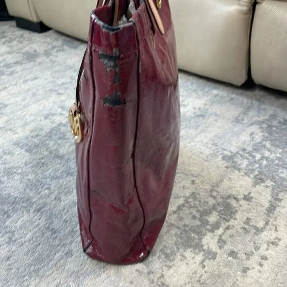 MICHAEL Michael Kors Jet Set Patent Leather Peony Tote Bag Logo DIY